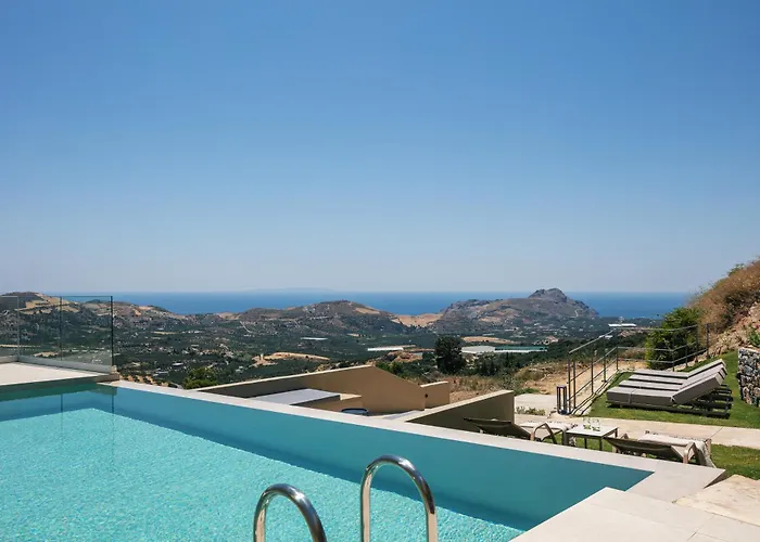 Epsilon Villa, Private Swimming Pool Garden, Panoramic Sunset