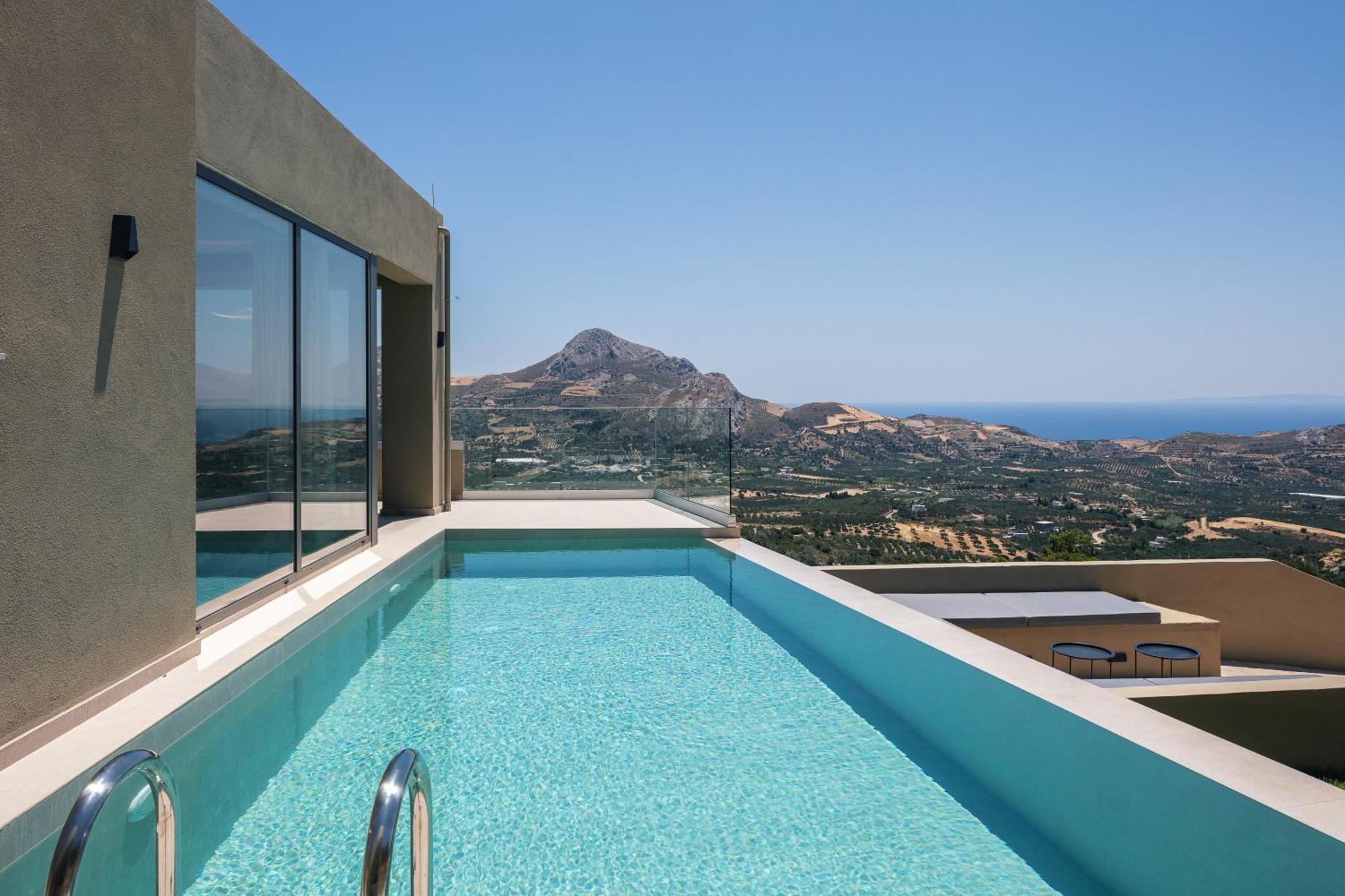 Epsilon Villa, Private Swimming Pool Garden, Panoramic Sunset Rethymno (Crete)
