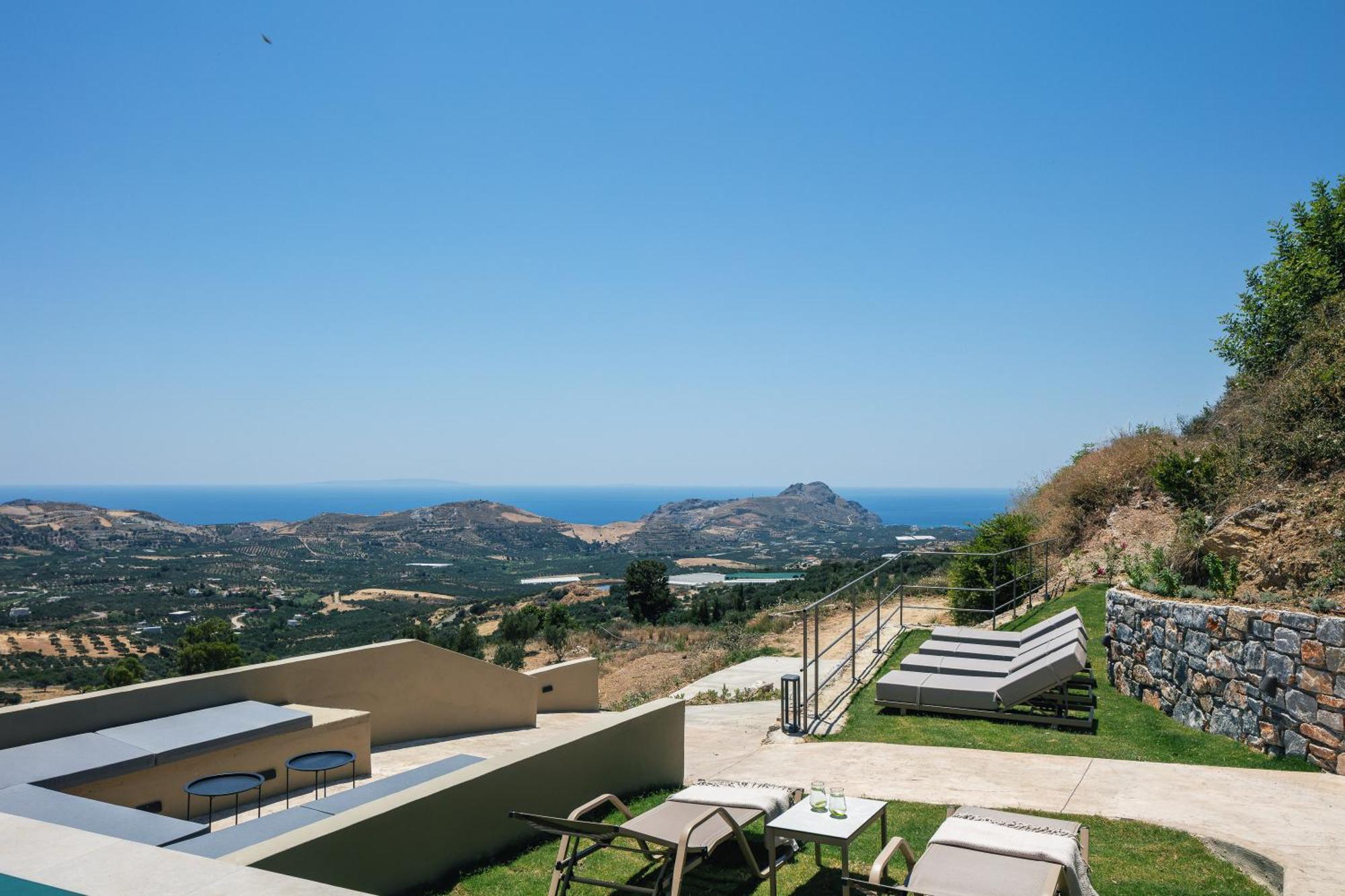Epsilon Villa, Private Swimming Pool Garden, Panoramic Sunset Villa